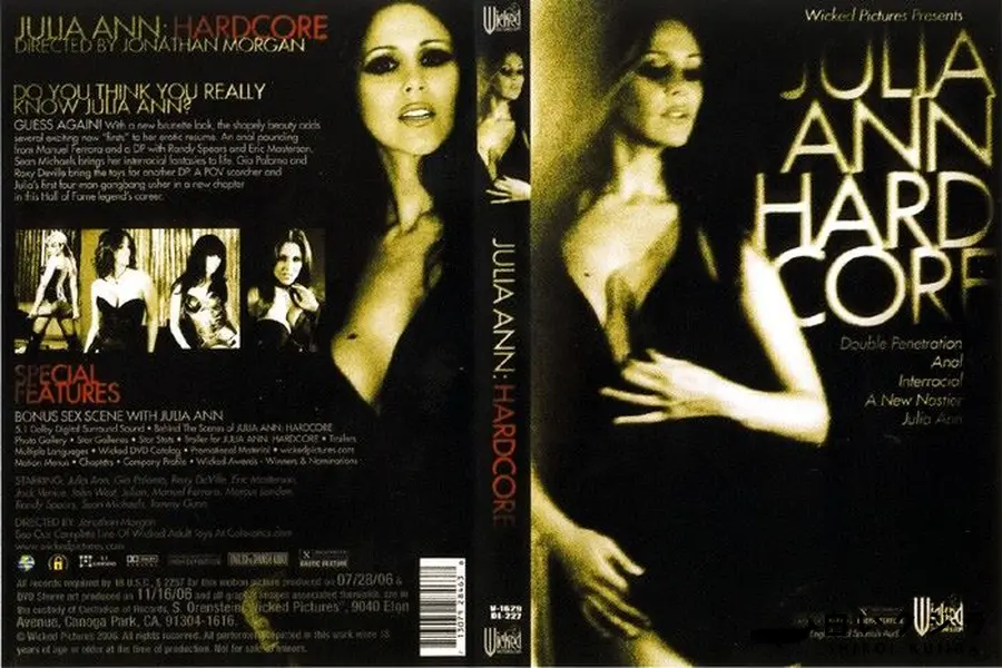 【Julia Ann Hardcore 】の一覧画像